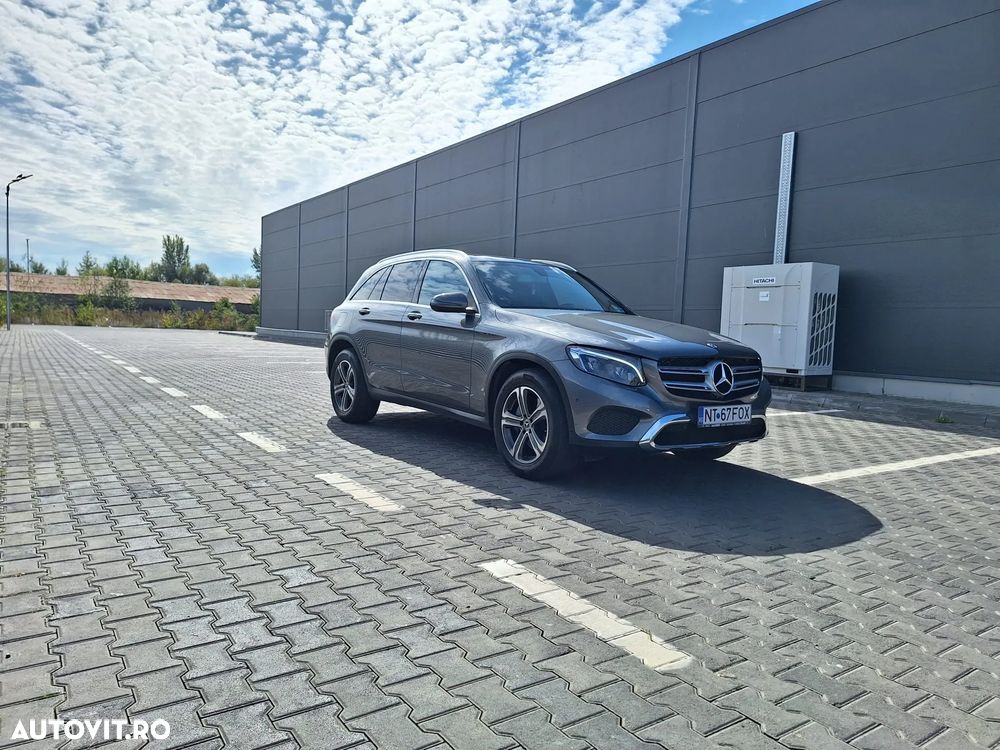 Mercedes-Benz GLC - 19