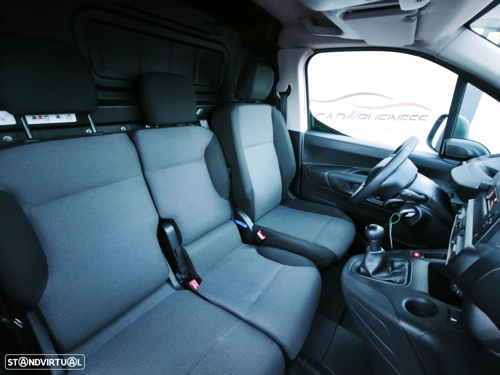 Peugeot Partner 1.5 BlueHDi PRO LONGA - 17