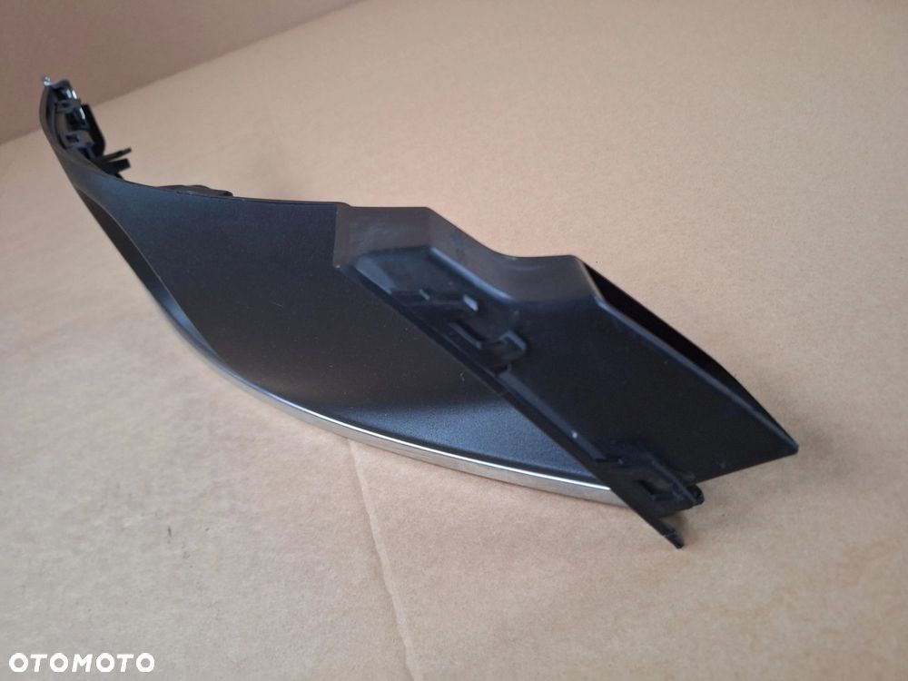 RENAULT MEGANE IV 16-20 ATRAPA ZAŚLEPKA KRATKA HALOGENU ZDERZAKA PRZÓD LEWA ORYG 261A32853R WYSYŁKA 24H - 7