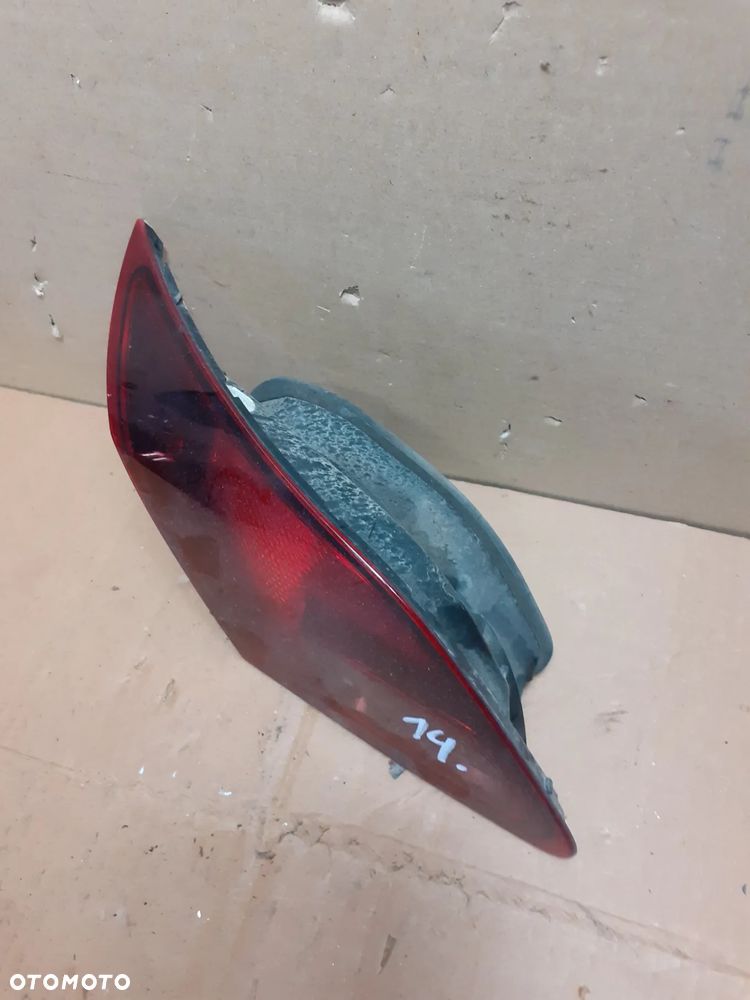 LAMPA TYLNA LEWA OPEL ASTRA J - 3