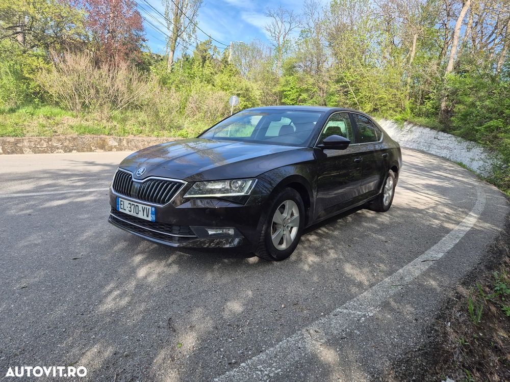 Skoda Superb 1.6 TDI DSG Style - 28