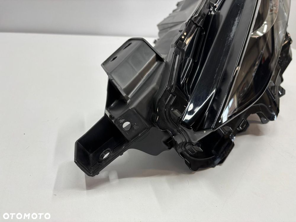 Mazda 3 IV Full Led Lampa Lewa Przód Przednia BCJH-51040 - 8