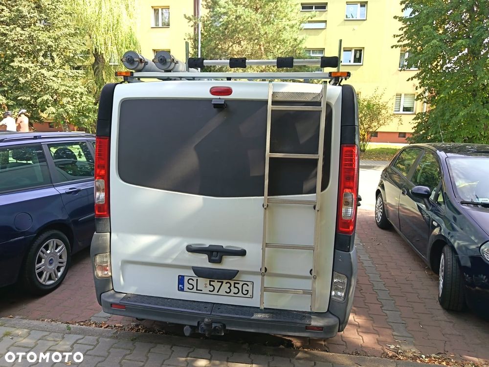Opel Vivaro - 3
