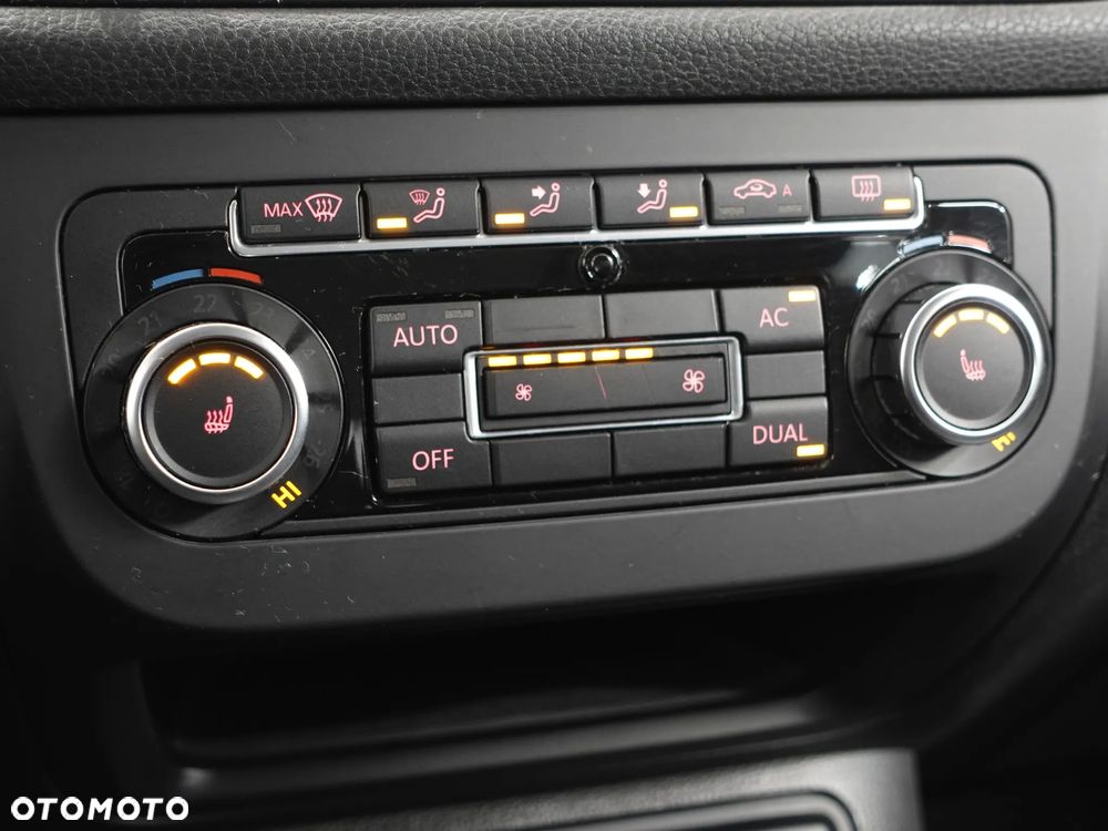 Volkswagen Golf Plus 1.6 Comfortline - 37