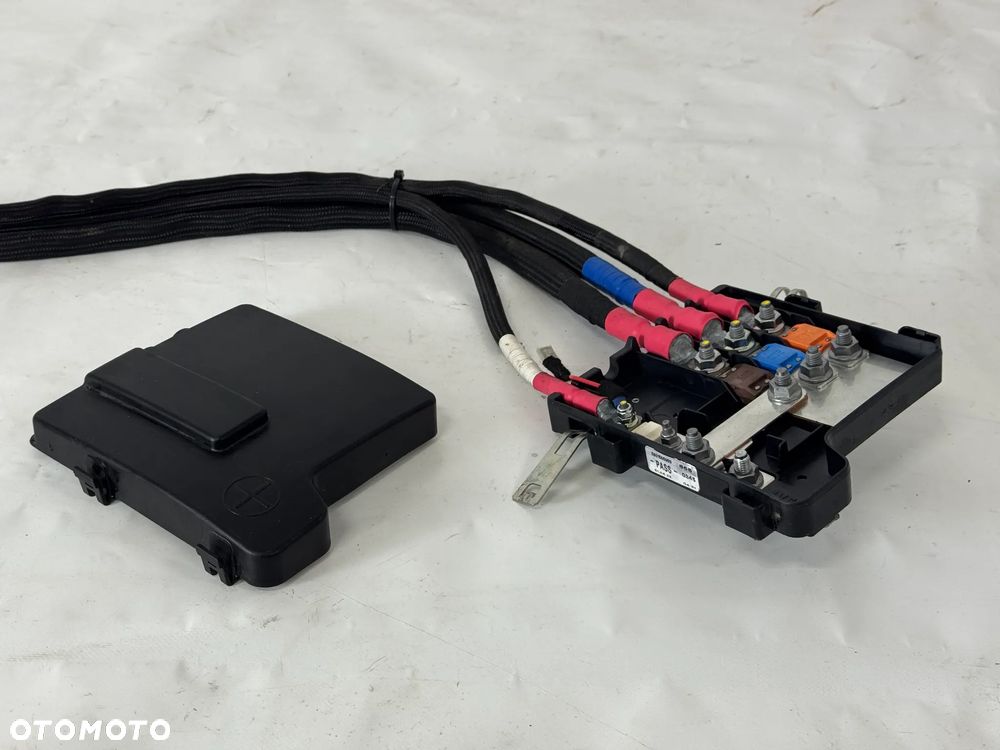 Iveco Daily klema akumulatora plus 5801585968 - 1