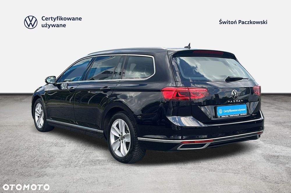 Volkswagen Passat Variant - 4