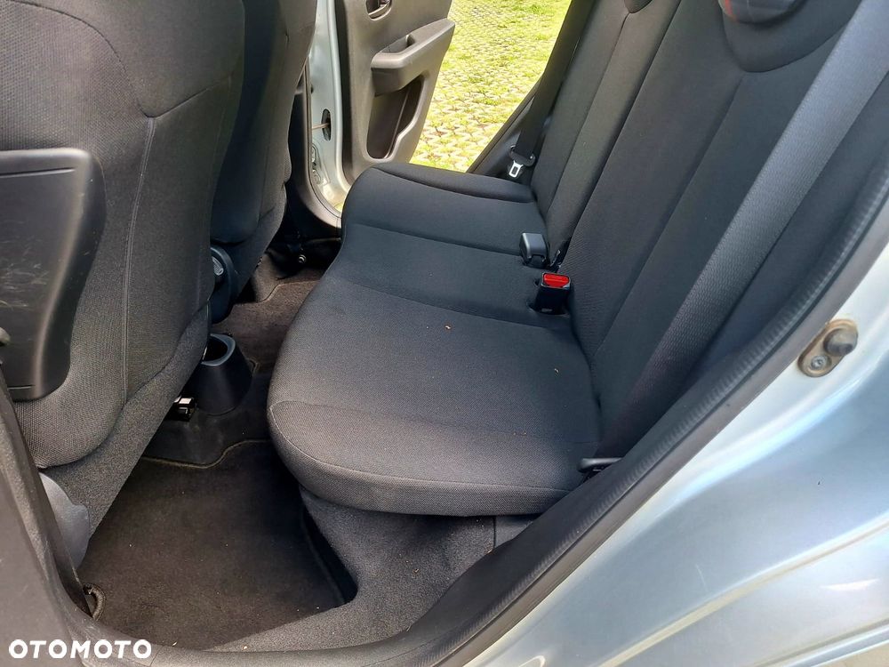 Peugeot 108 - 12