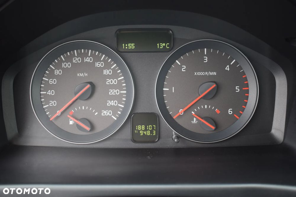 Volvo C30 D2 - 26