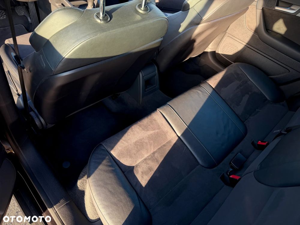Audi A3 Sportback 1.6 TDI DPF Attraction - 24