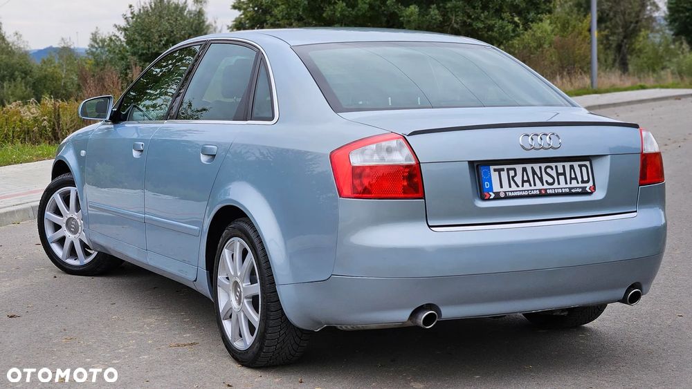 Audi A4 - 8