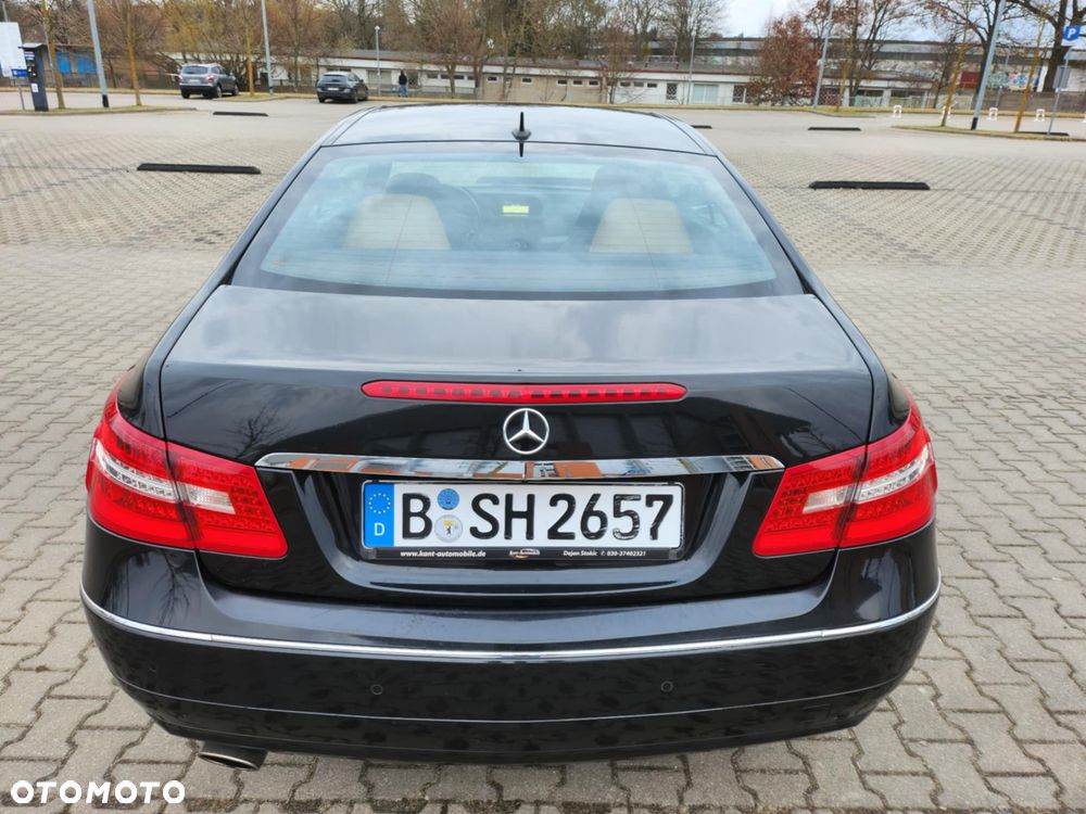 Mercedes-Benz Klasa E - 8