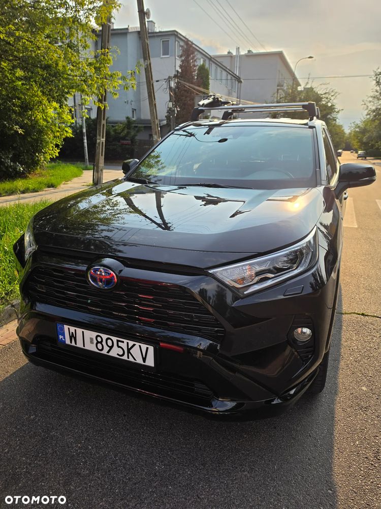 Toyota RAV4 2.5 Hybrid Black Edition by JBL 4x4 - 9