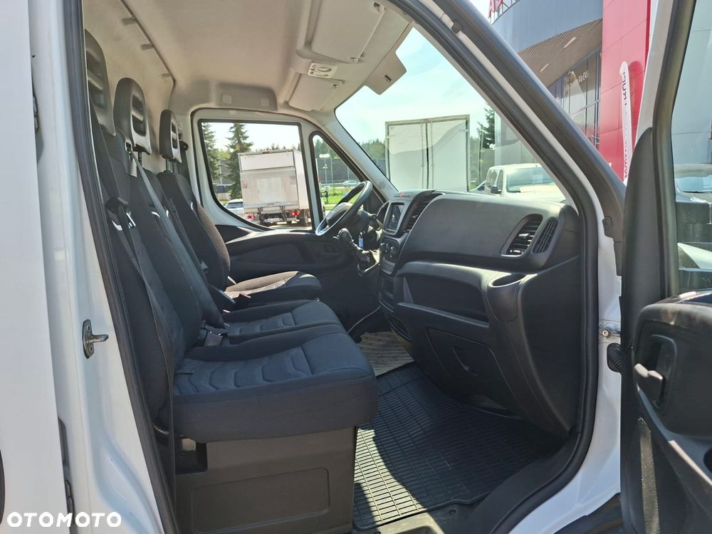 Iveco 35C18 Bliźniaki Maxi L4H2 Krajowy Ledy 50C18 Furgon Blaszak Silnik 3L 180KM - 8