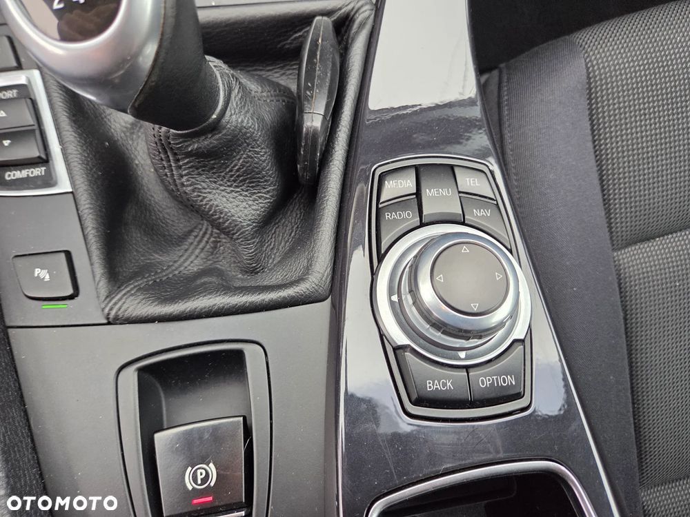 BMW Seria 5 520d - 18