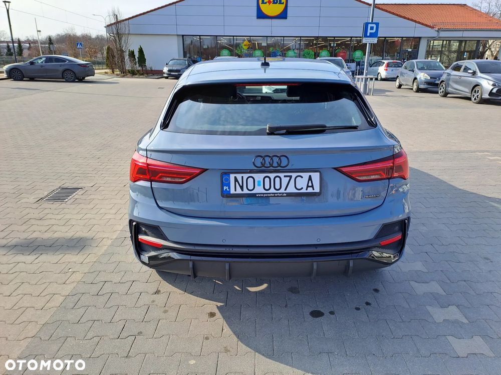 Audi Q3 Sportback 45 TFSI quattro S tronic S line - 2