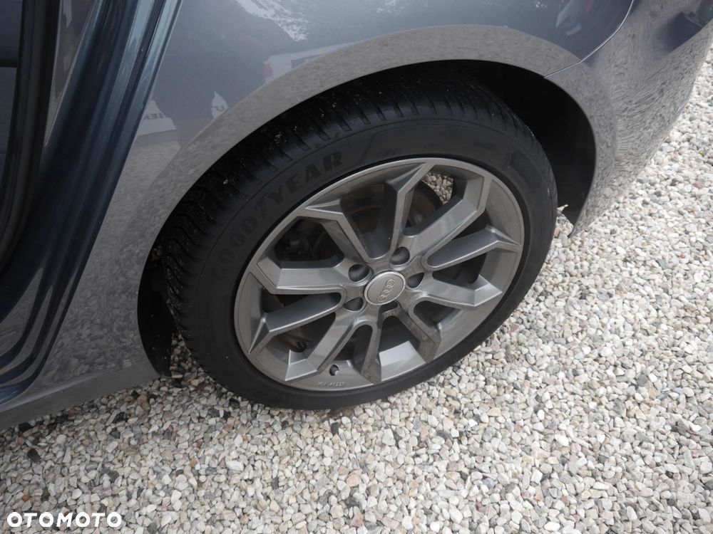 Audi A3 Sportback 2.0 TDI S tronic sport - 25