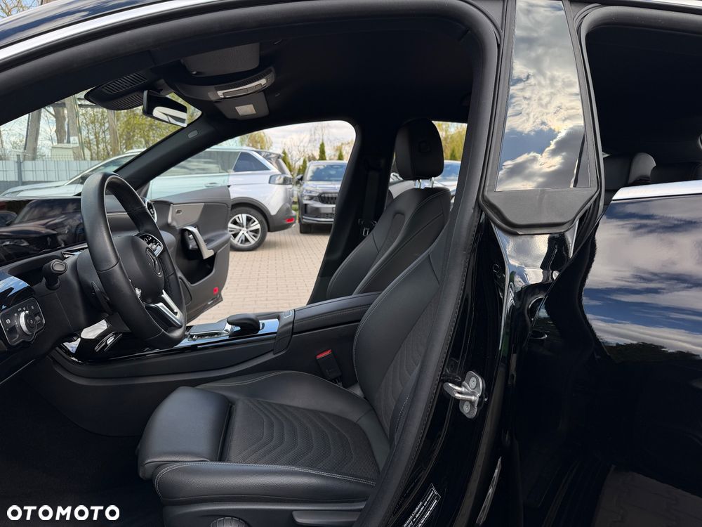 Mercedes-Benz CLA 220 d 8G-DCT - 27