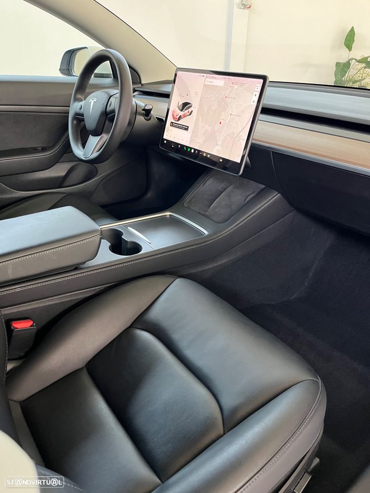 Tesla Model 3 Standard Range Plus RWD - 5