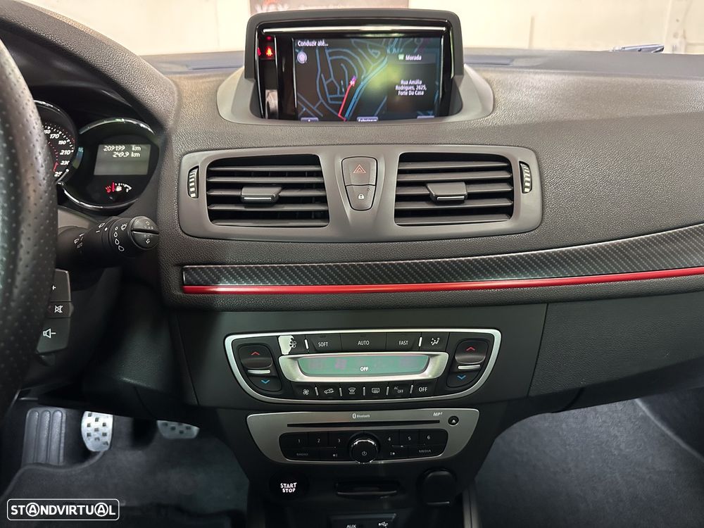 Renault Mégane Sport Tourer 1.5 dCi GT Line SS - 26