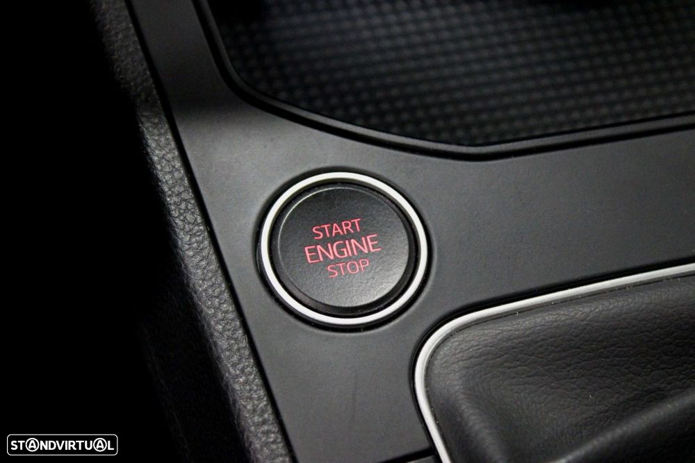 SEAT Ibiza 1.0 TSI FR - 30