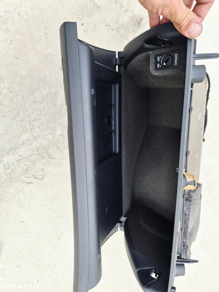 Schowek Czarny Pasażera Ładny Audi A4 B6 B7 Seat Exeo Europa 8E1 - 8