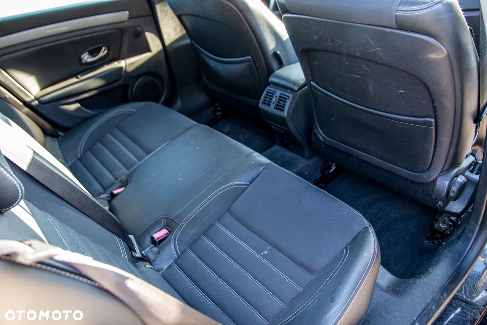 Renault Laguna 1.5 dCi Authentique - 10