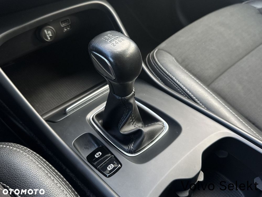 Volvo XC 40 - 20
