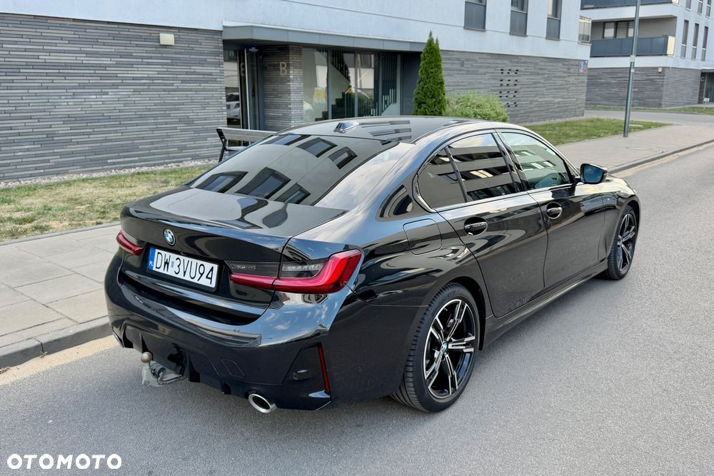 BMW Seria 3 320d xDrive M Sport sport - 3