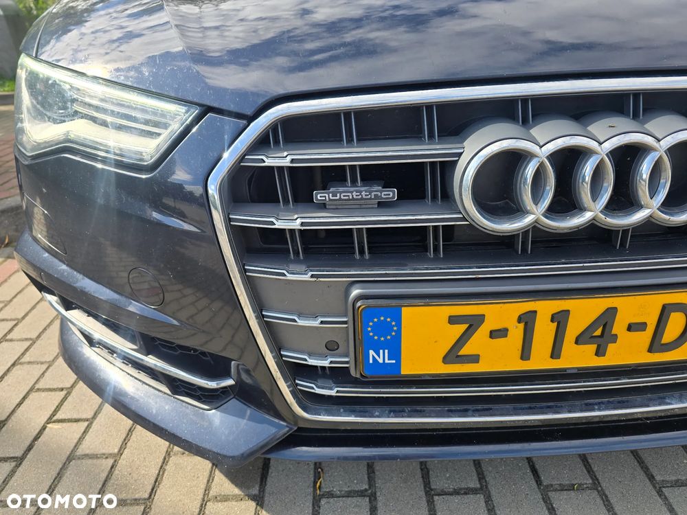 Audi A6 - 12