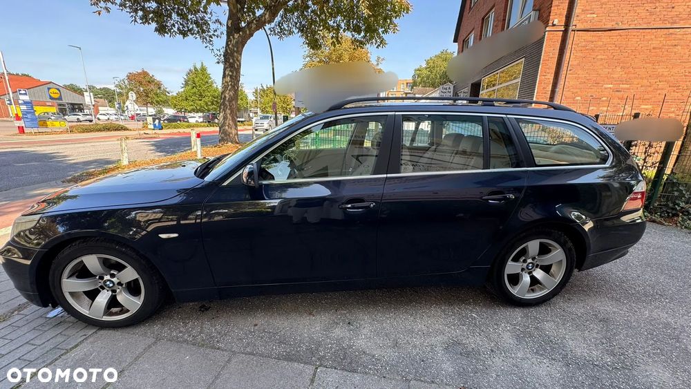 BMW Seria 5 530i - 25