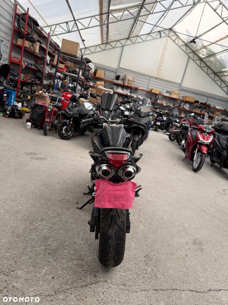 Yamaha FZ6 - 7