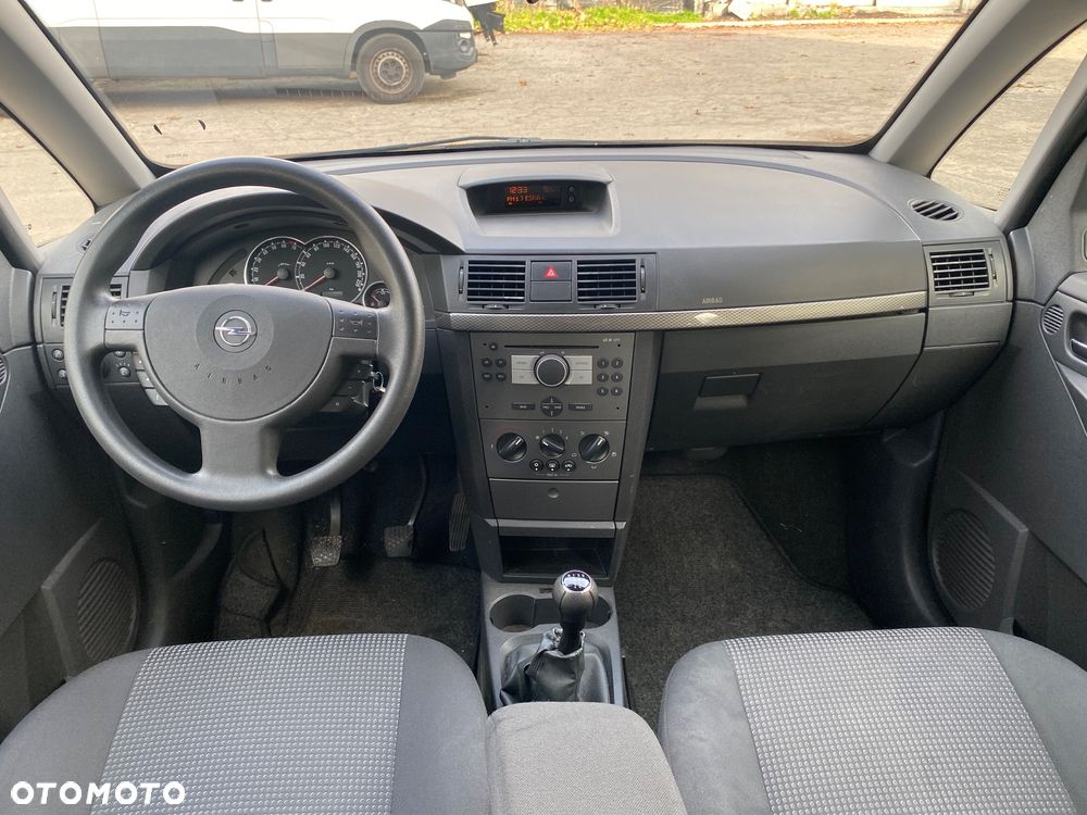 Opel Meriva - 8