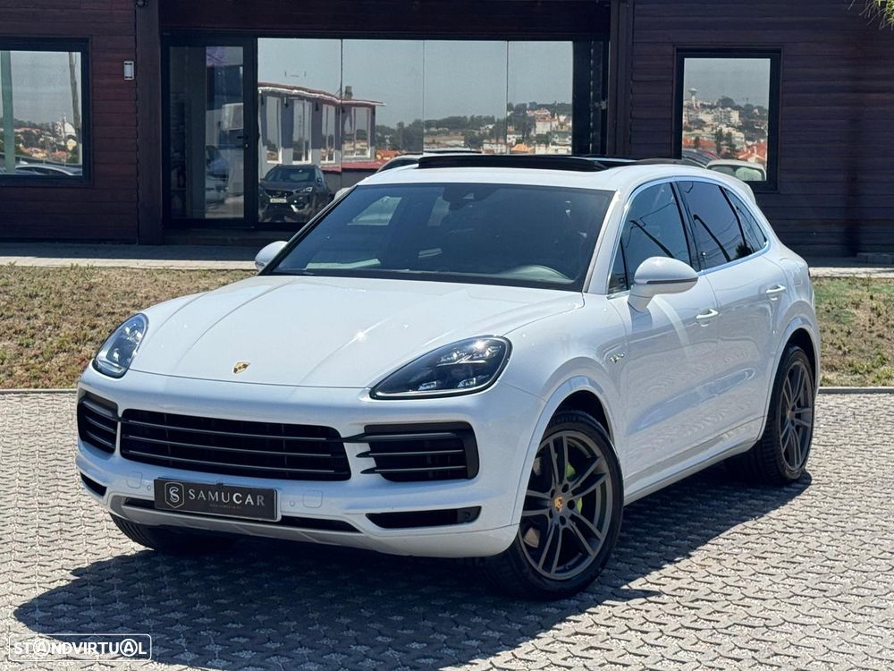 Porsche Cayenne E-Hybrid - 3