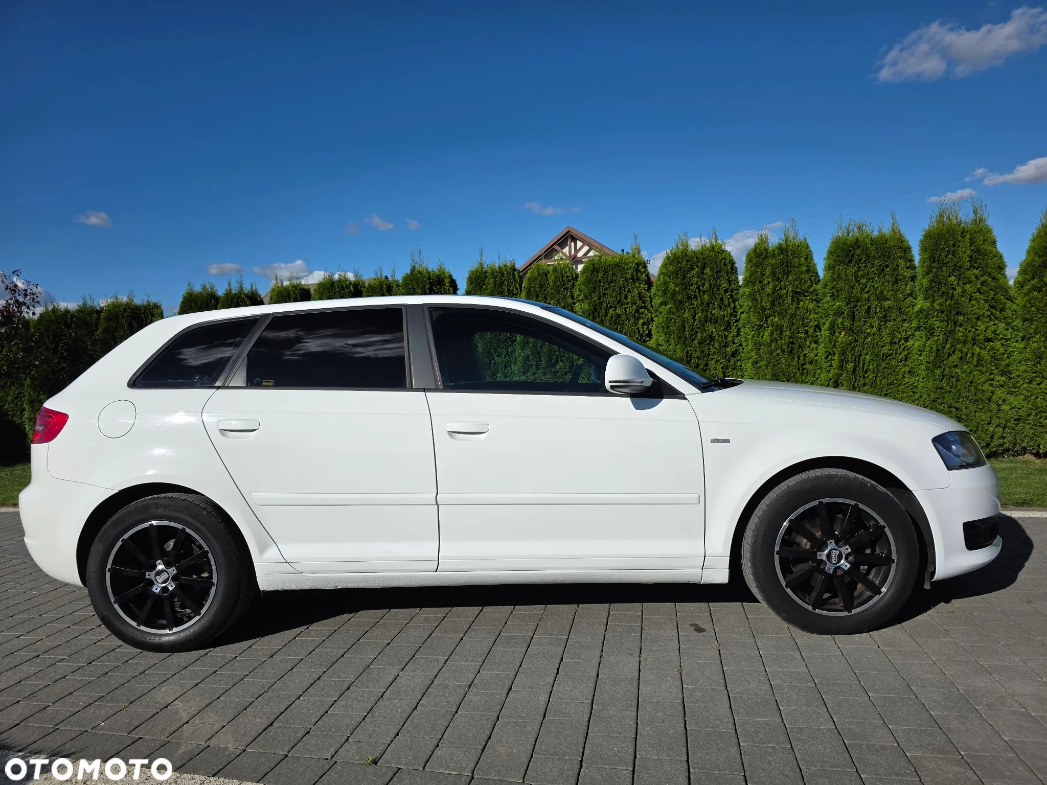 Audi A3 Sportback - 2