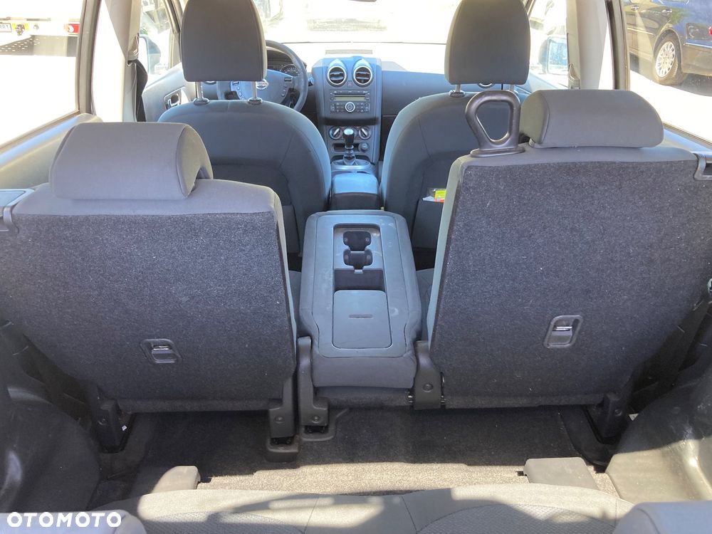 Nissan Qashqai+2 2.0 Acenta - 15