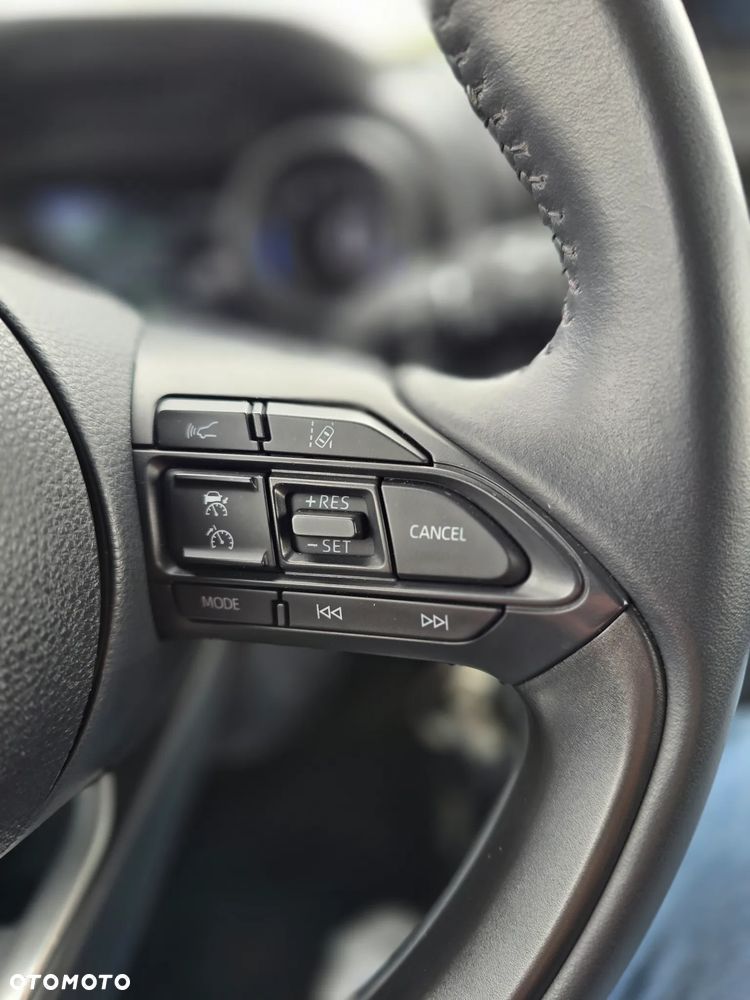 Toyota Yaris Cross - 25