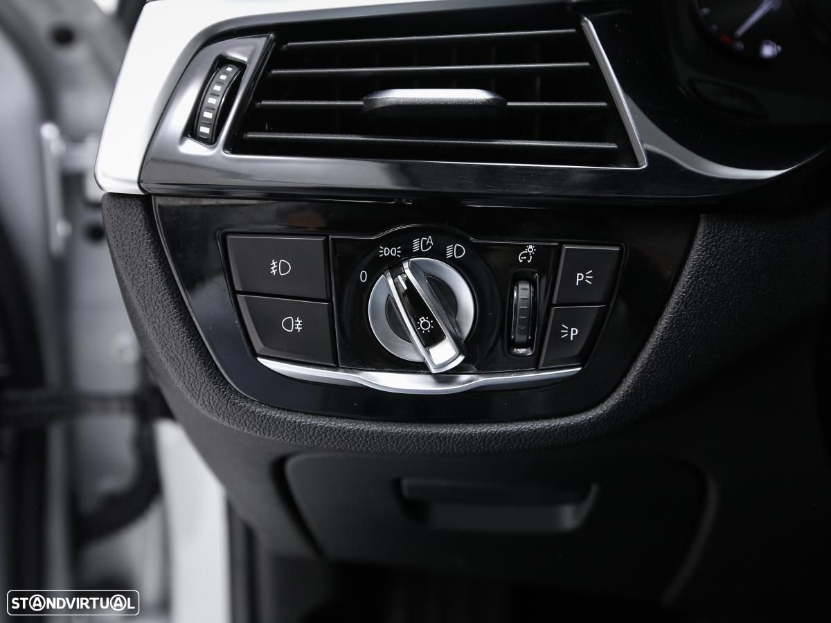 BMW 520 - 16