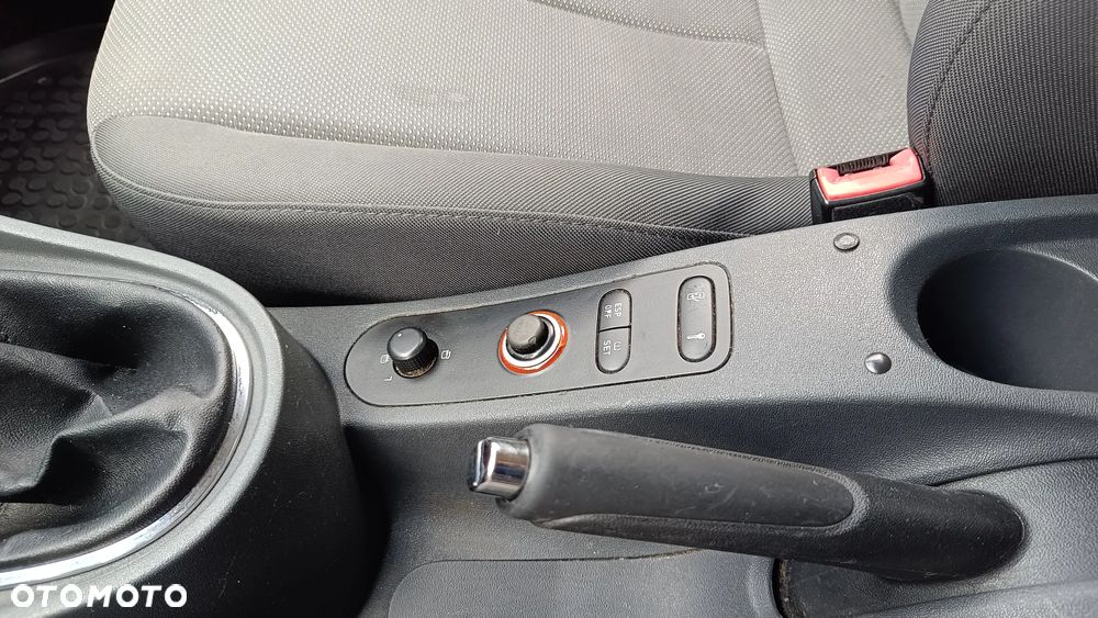 Seat Leon 2.0 TDI DPF Style - 9
