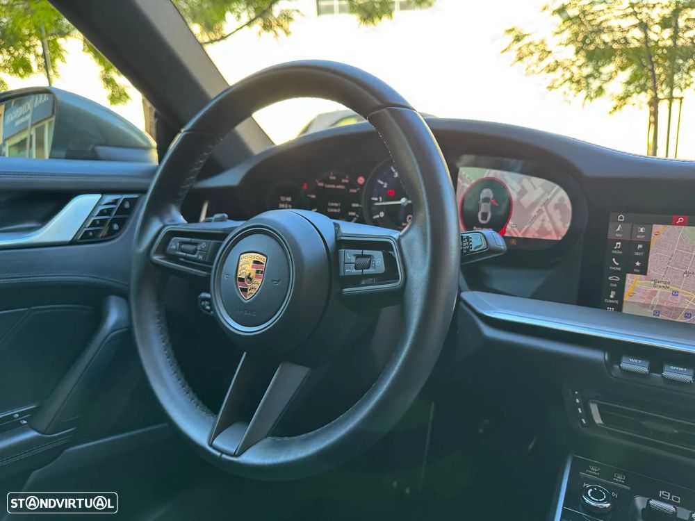 Porsche 911 (992) Carrera 4S PDK - 22