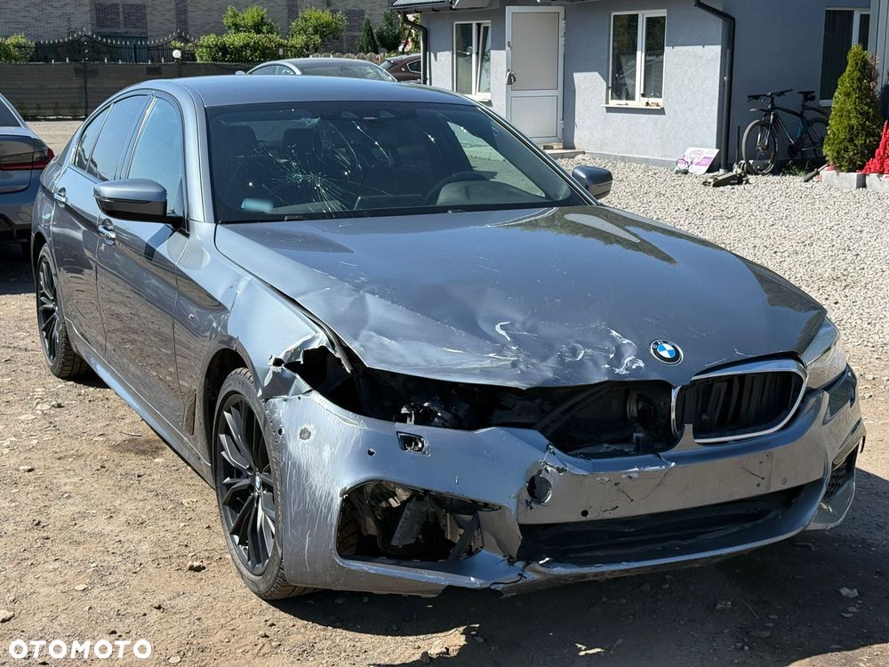 BMW Seria 5 530i xDrive M Sport sport - 4