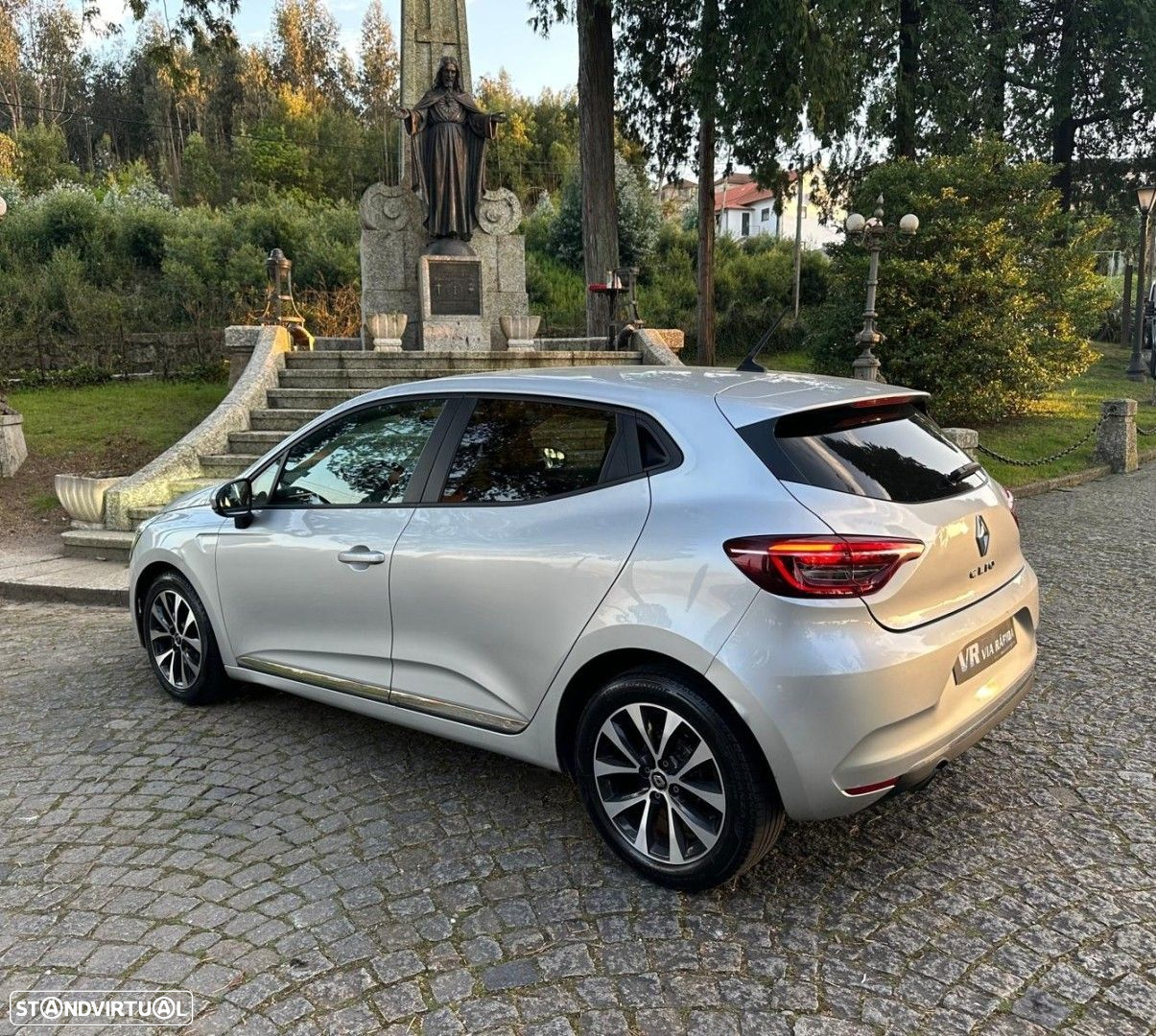Renault Clio 1.0 TCe Intens Bi-Fuel - 26