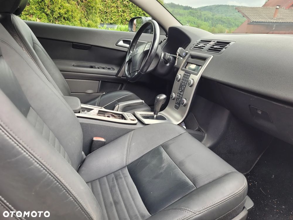 Volvo C70 2.4D5 Summum - 12