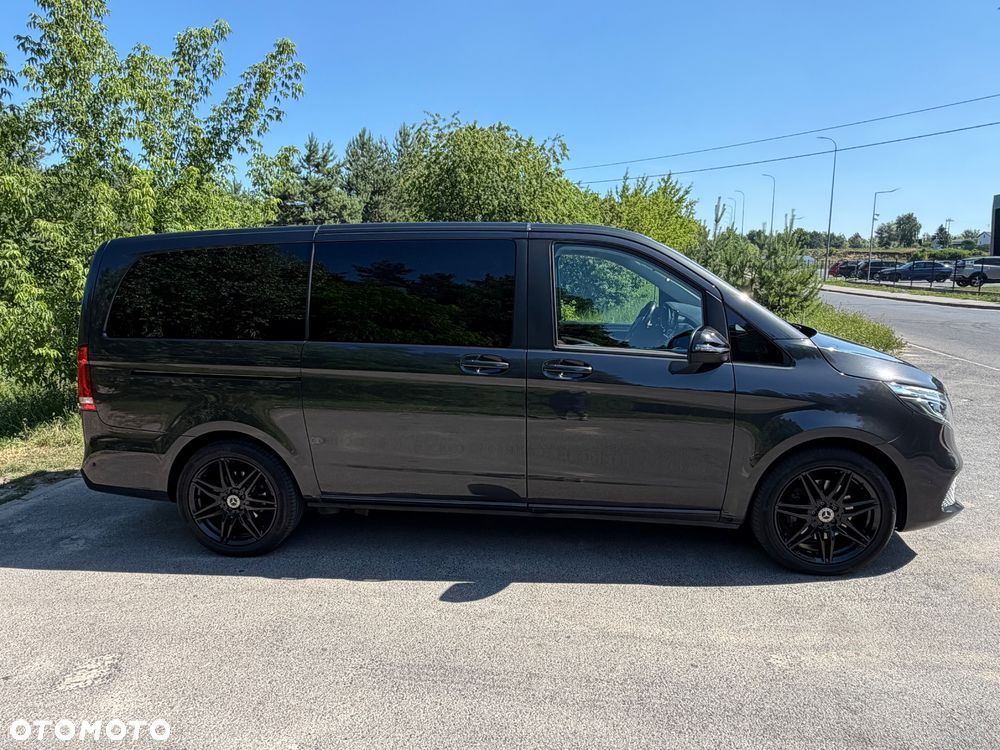 Mercedes-Benz Klasa V 250 d lang 4Matic 9G-TRONIC Edition 2021 - 10