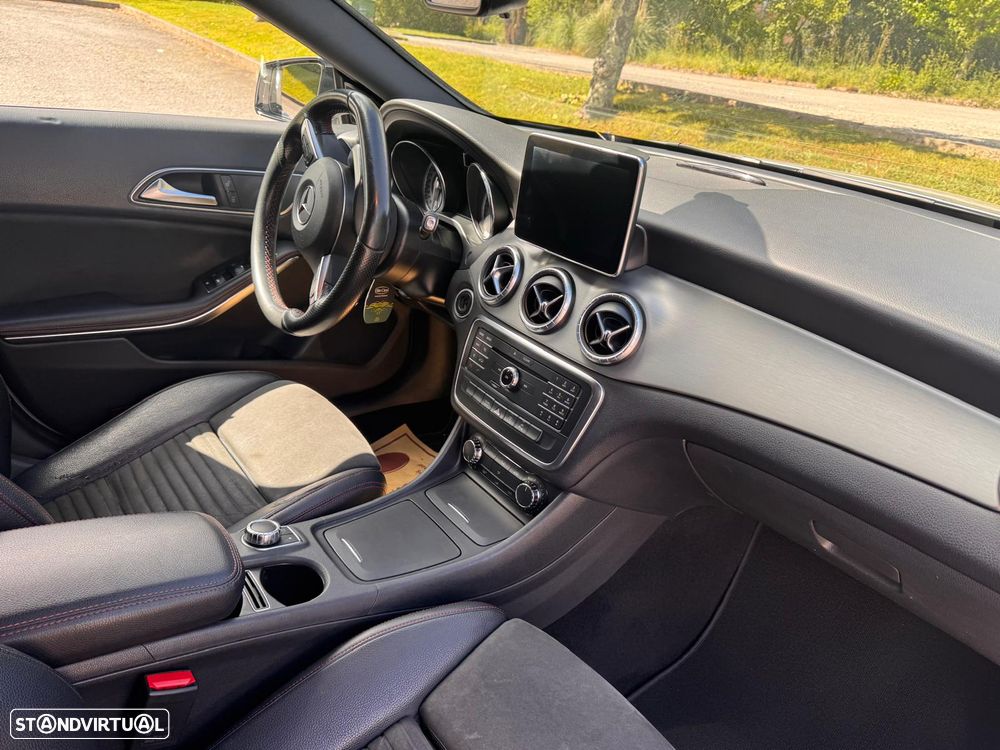Mercedes-Benz CLA 200 - 5