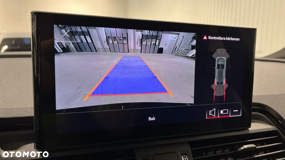 Audi Q5 Sportback - 13