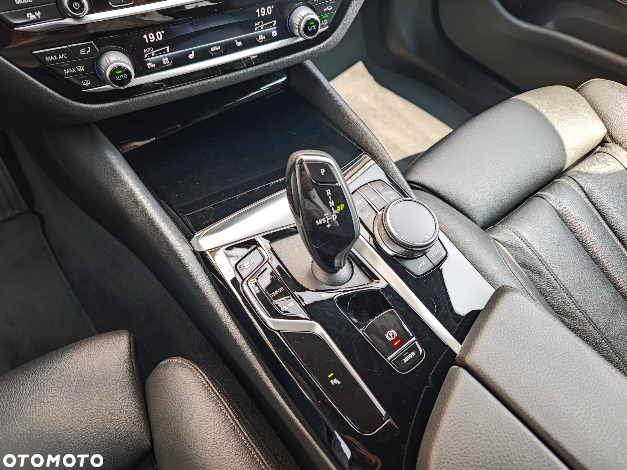 BMW Seria 5 520d xDrive mHEV Luxury Line sport - 18