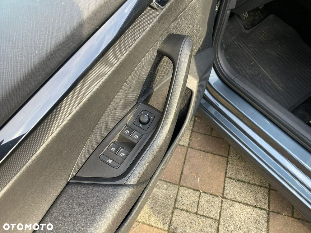 Skoda Octavia 2.0 TDI Ambition - 30