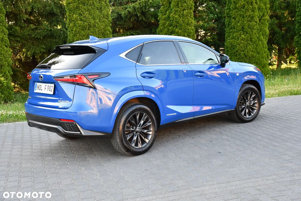 Lexus NX 300h Business Line - 24
