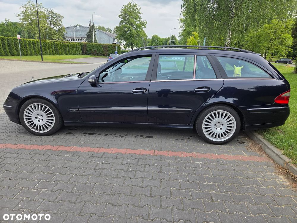 Mercedes-Benz Klasa E 500 7G-TRONIC Avantgarde - 4