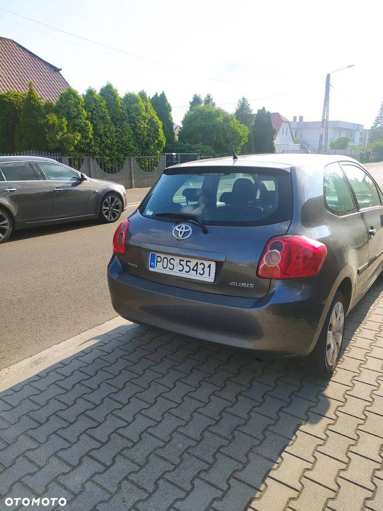 Toyota Auris - 3